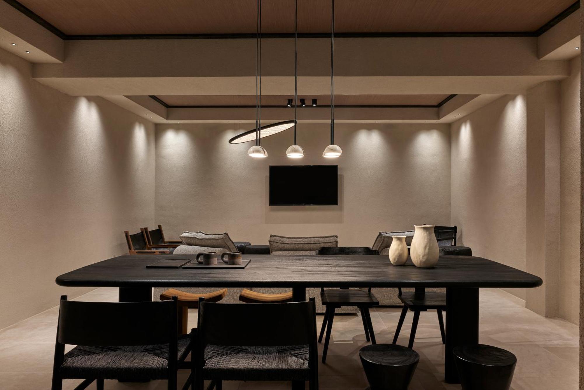 Alaso Design Suites Тира Экстерьер фото